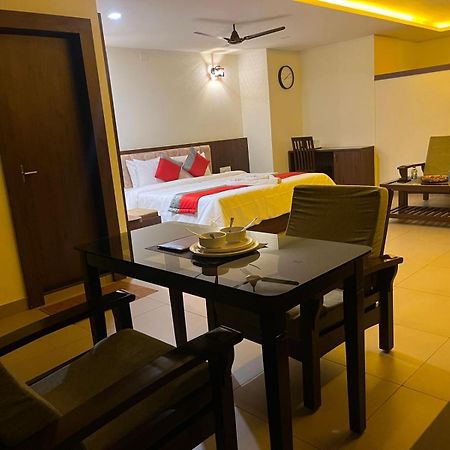 דירות M R Residency Dharwad. מראה חיצוני תמונה