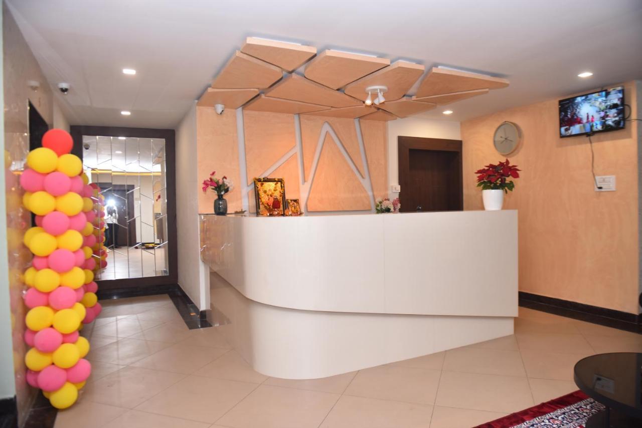 דירות M R Residency Dharwad. מראה חיצוני תמונה