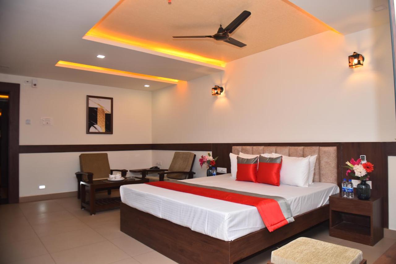 דירות M R Residency Dharwad. מראה חיצוני תמונה