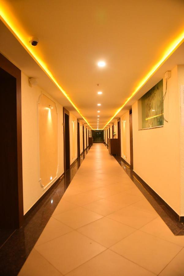 דירות M R Residency Dharwad. מראה חיצוני תמונה