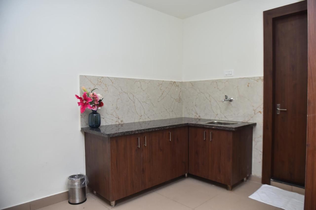 דירות M R Residency Dharwad. מראה חיצוני תמונה